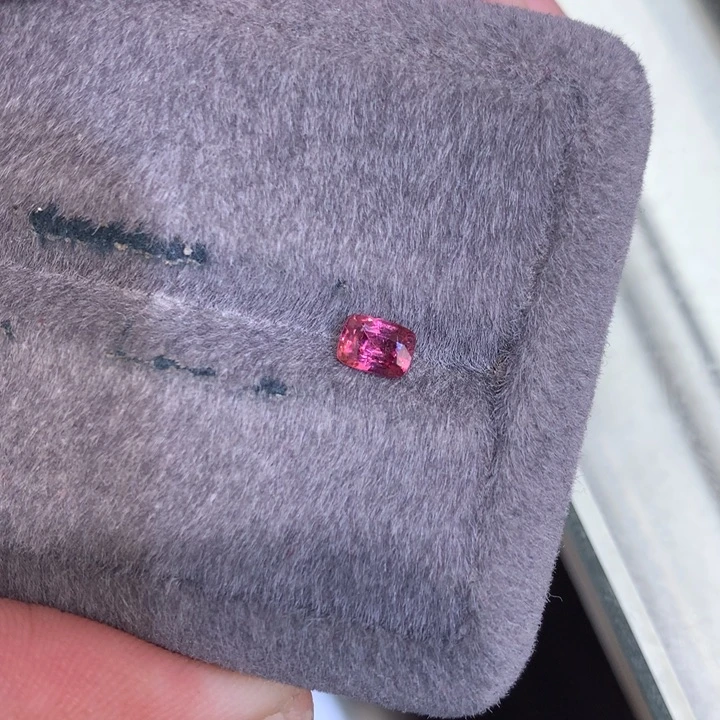 尖晶石裸石未镶嵌0.54克拉