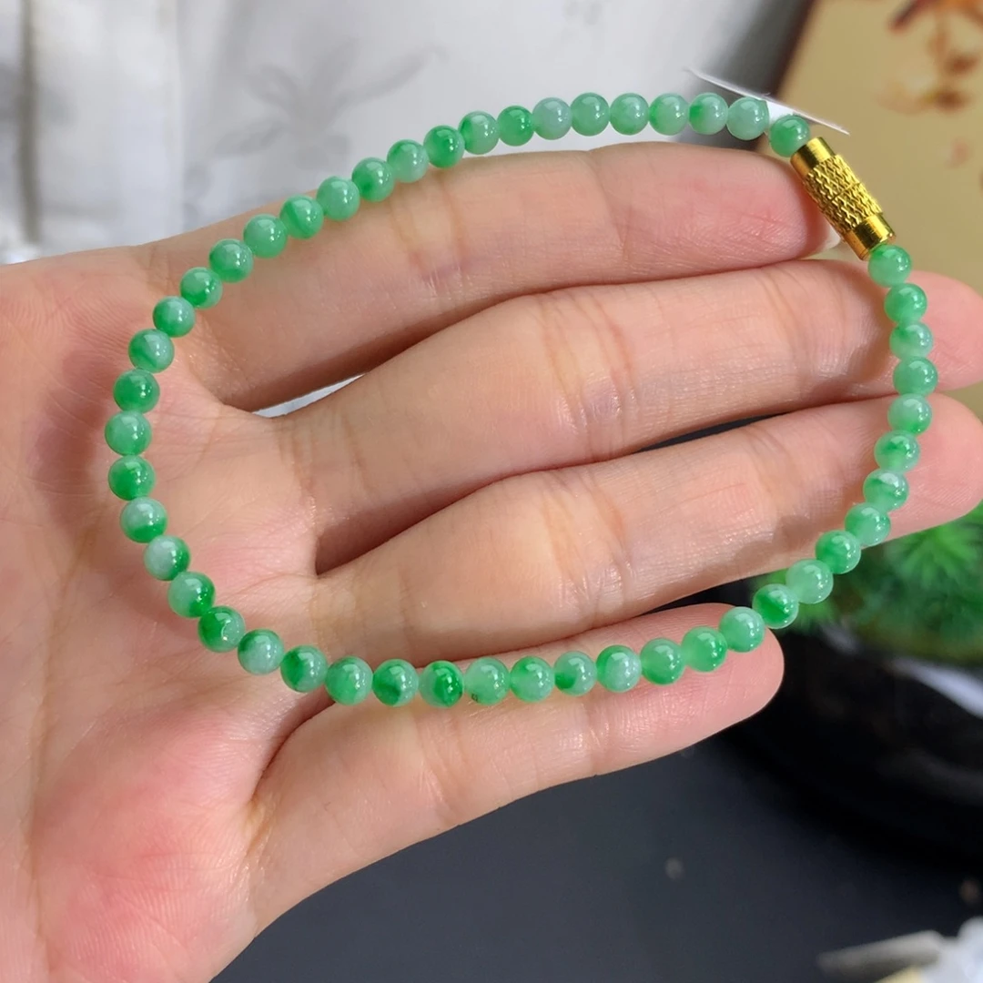 翡翠未镶嵌手串卡3.7细润飘绿花小米手串