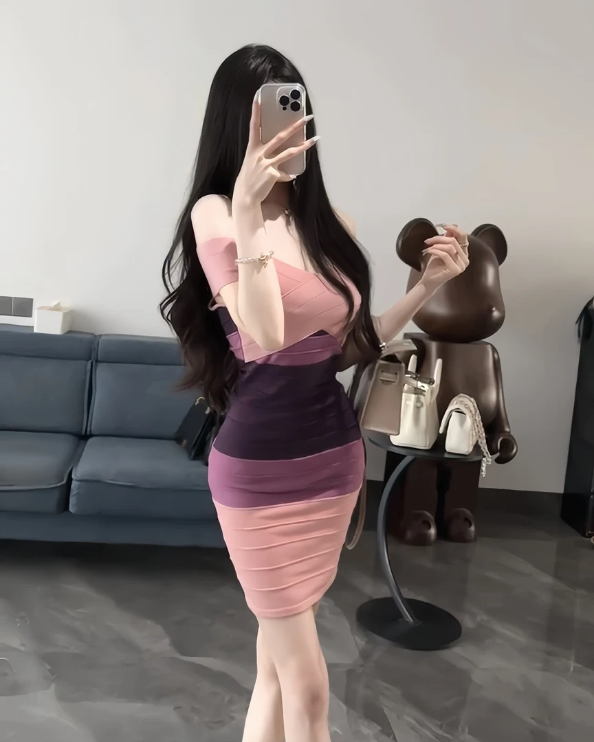 纯欲交叉一字肩撞色掐腰针织连衣裙女设计感小众性感露肩包臀短裙