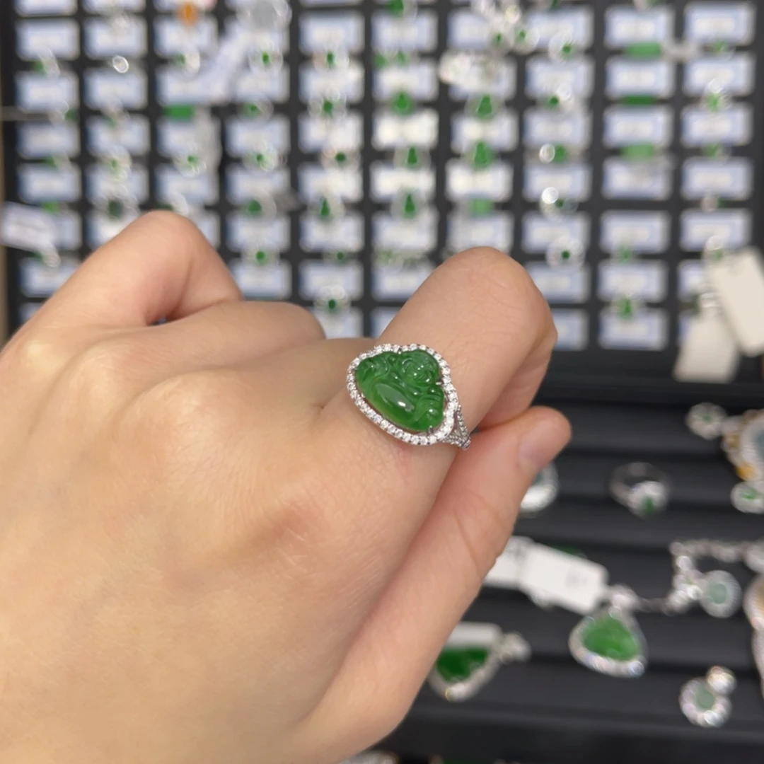 翡翠戒指银S925镶嵌翡翠戒指