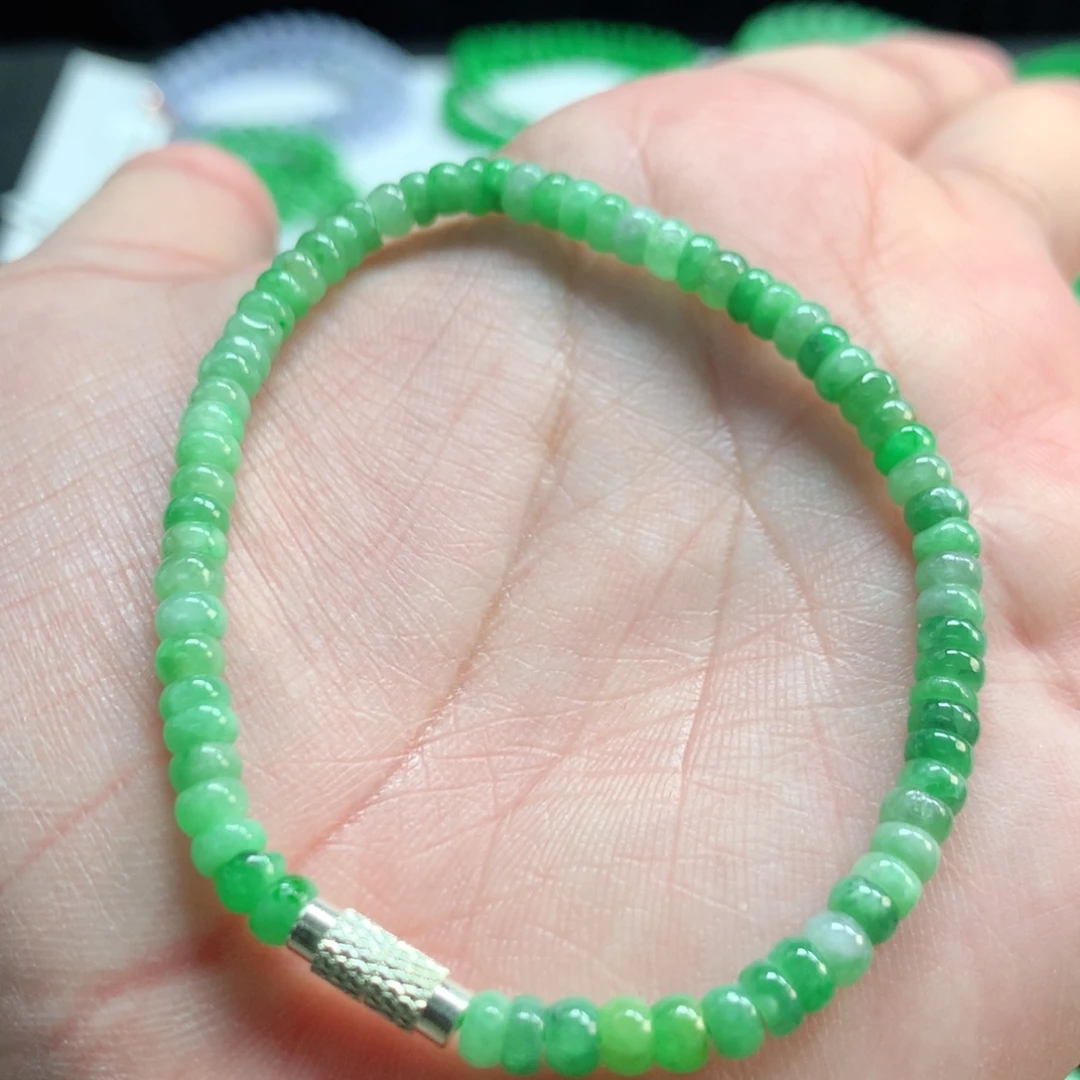 翡翠未镶嵌手链翡翠