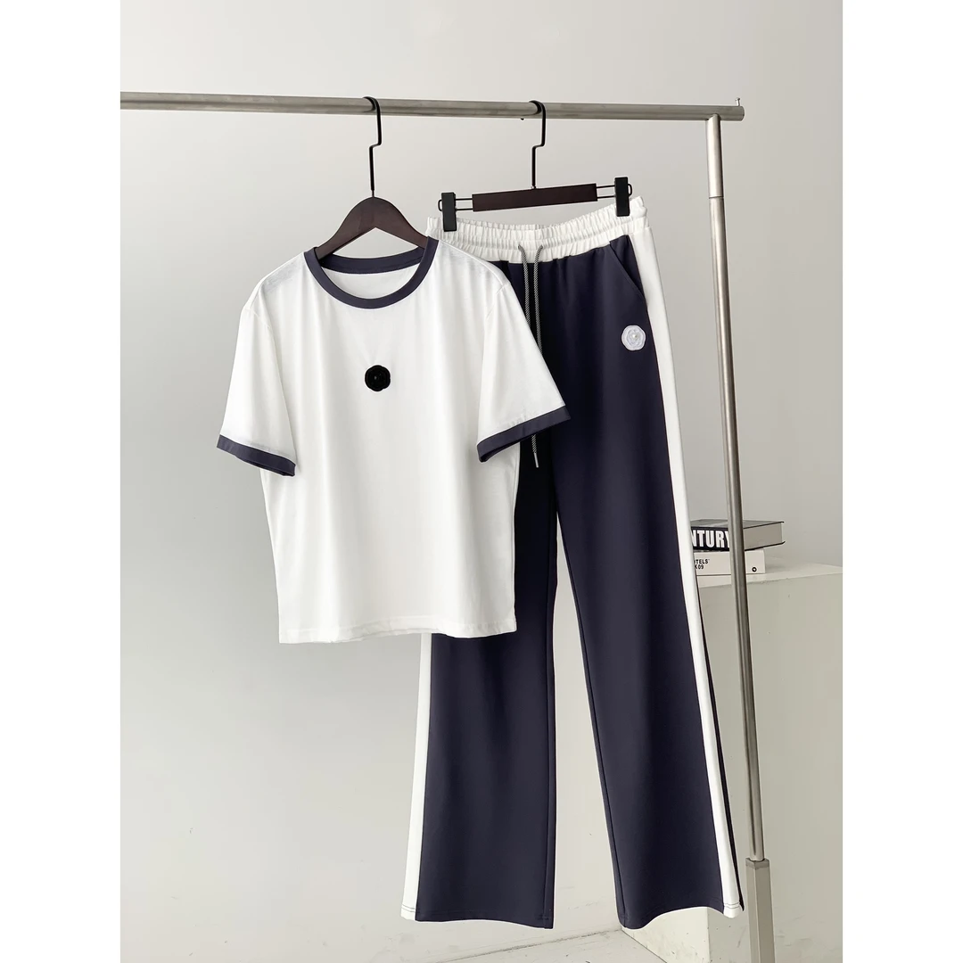 【双11大促刻度KODU】01-TS1646春夏圆领山茶花立体装饰薄款撞色T恤