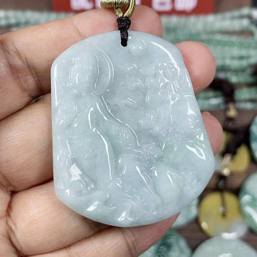 【闪购商品】翡翠颈饰未镶嵌玉吊坠翡翠玉山水自在观音
