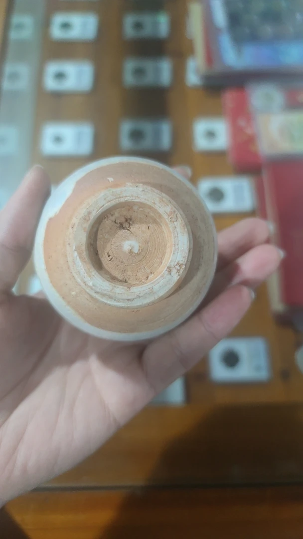 早期青白釉小瓷杯