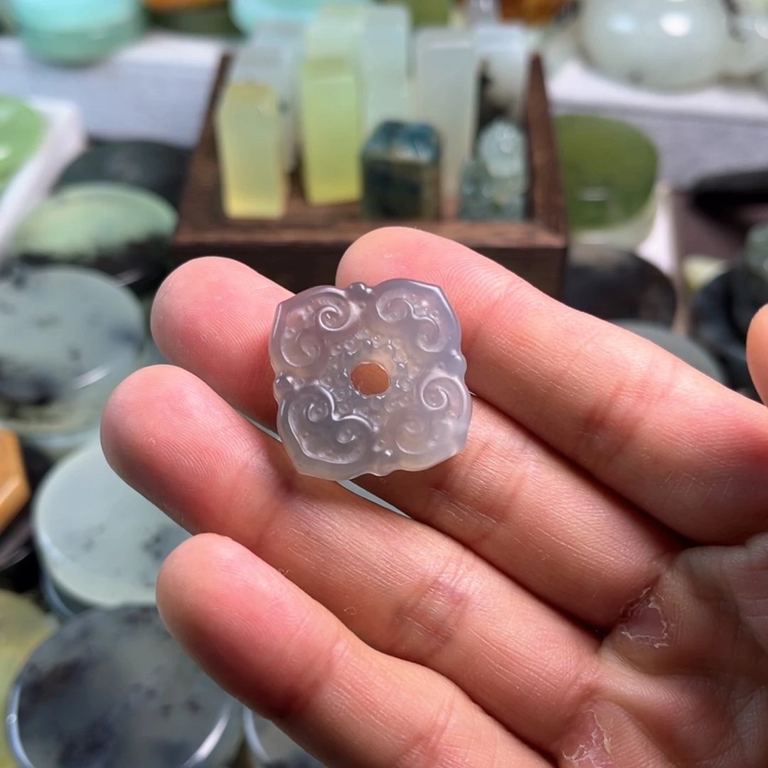 蛇纹石玉未镶嵌原石