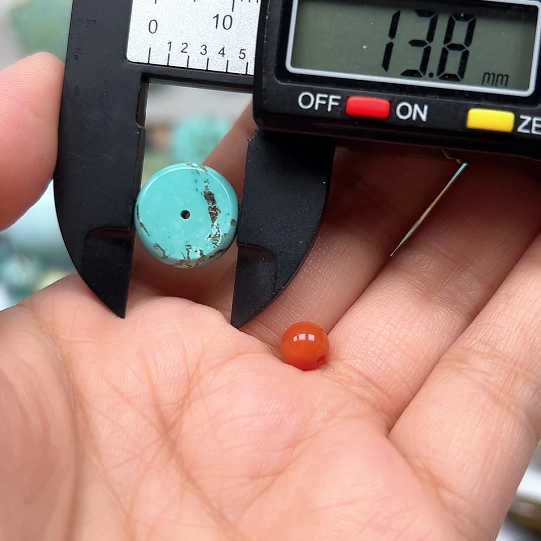 未镶嵌南红玛瑙珠宝奇石