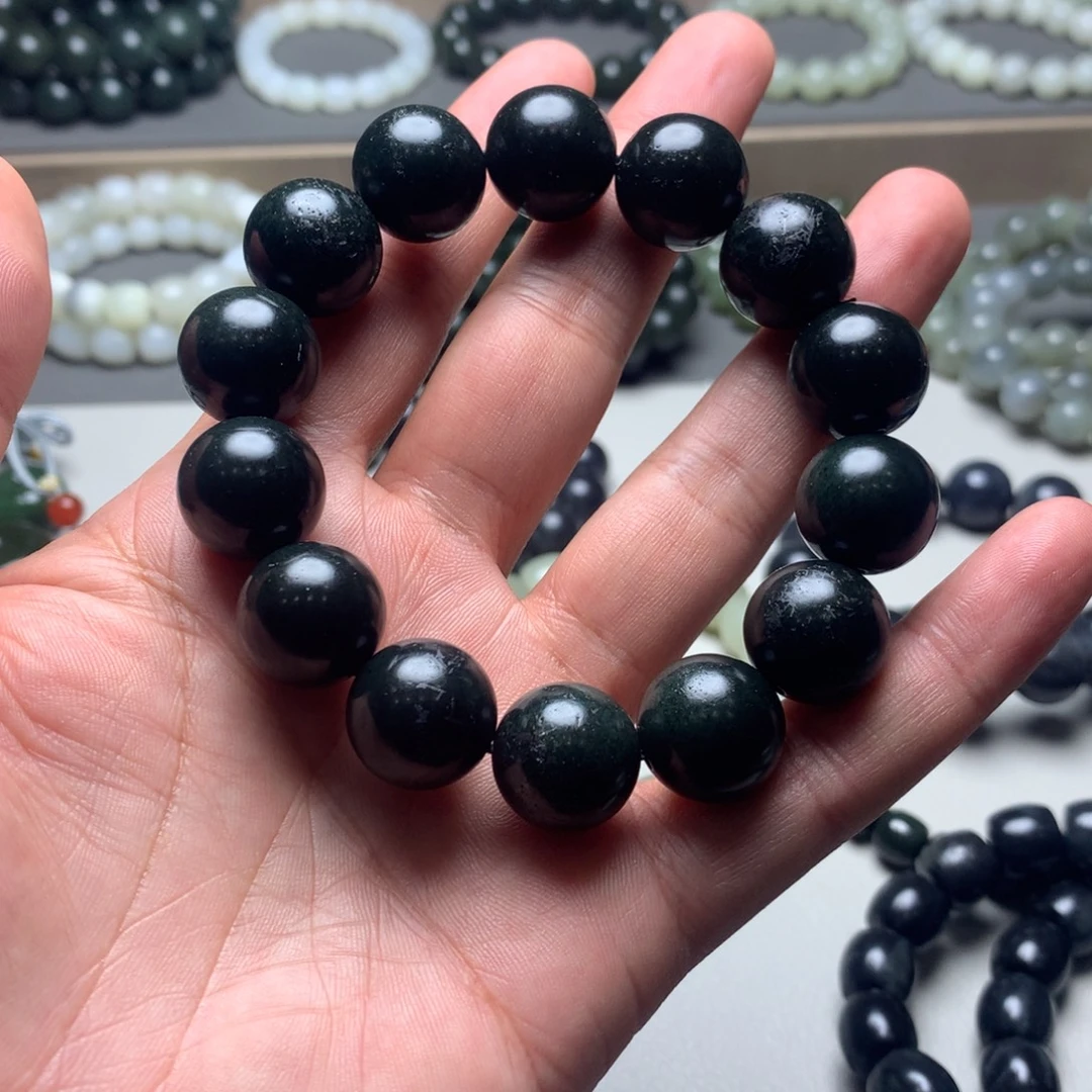 和田玉未镶嵌手链