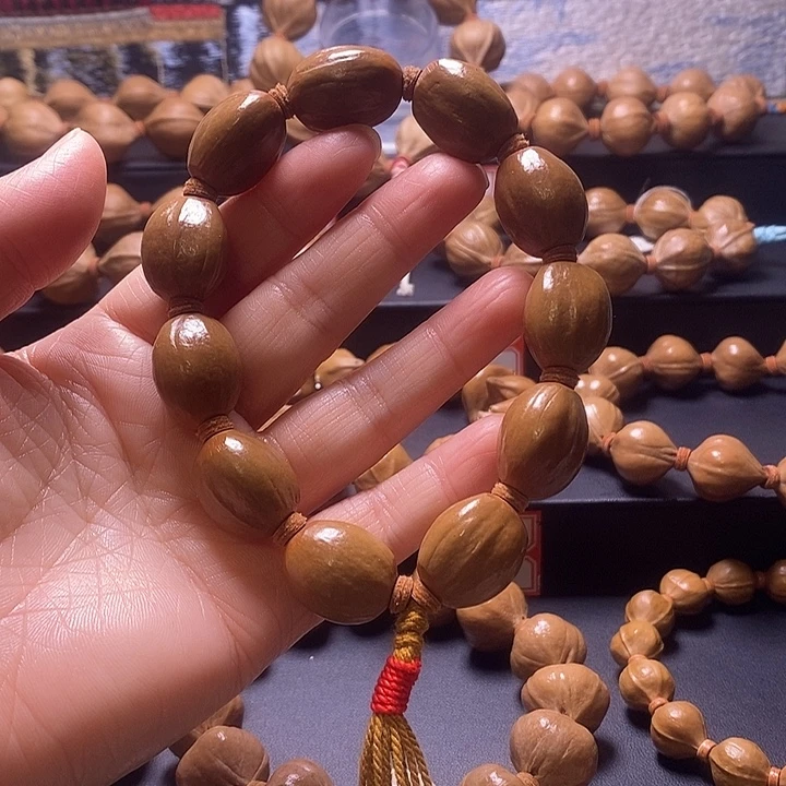 橄榄核手串老桩型16