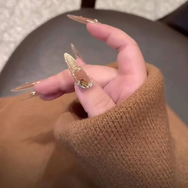 秋之恋歌-穿戴甲秋冬御姐爆闪法式猫眼高级显白可拆卸成品美甲diy