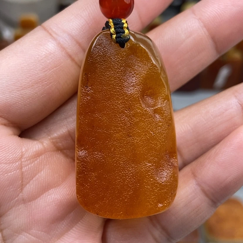 【闪购商品】琥珀颈饰未镶嵌