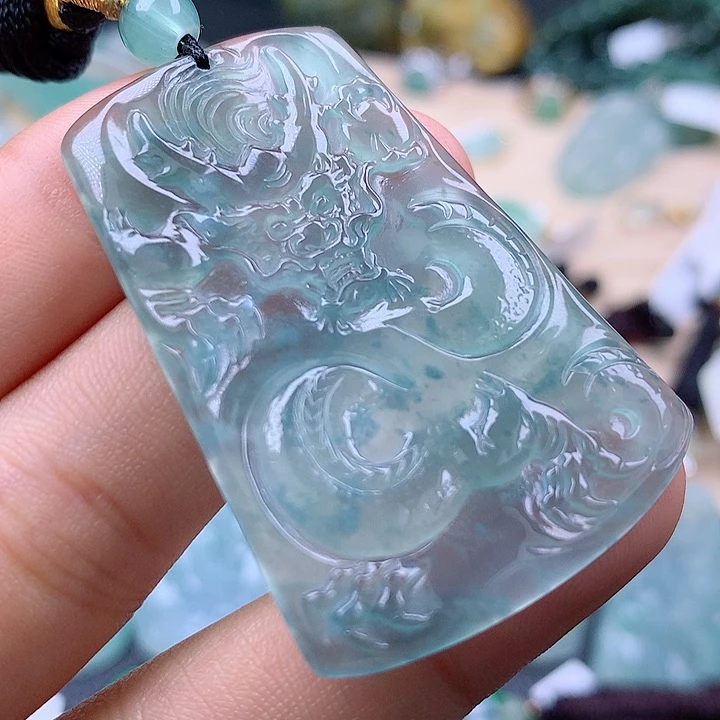 【闪购商品】翡翠颈饰未镶嵌翡翠吊坠