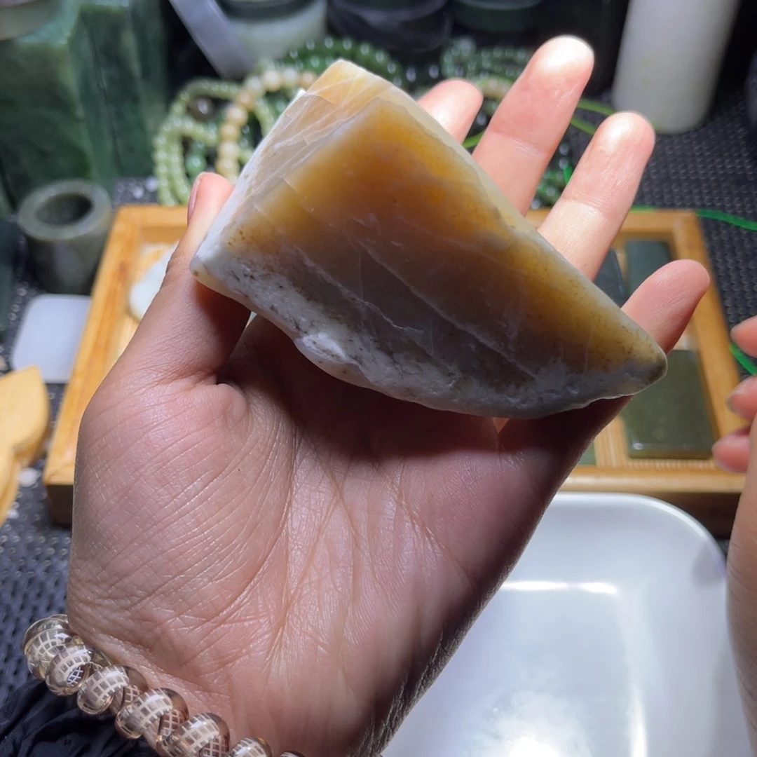 未镶嵌和田玉珠宝半成品