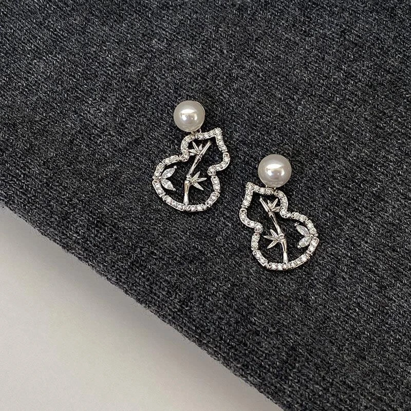 纯铜锆石耳饰 轻奢精致满锆竹叶葫芦珍珠耳钉女小众铜上班族耳饰