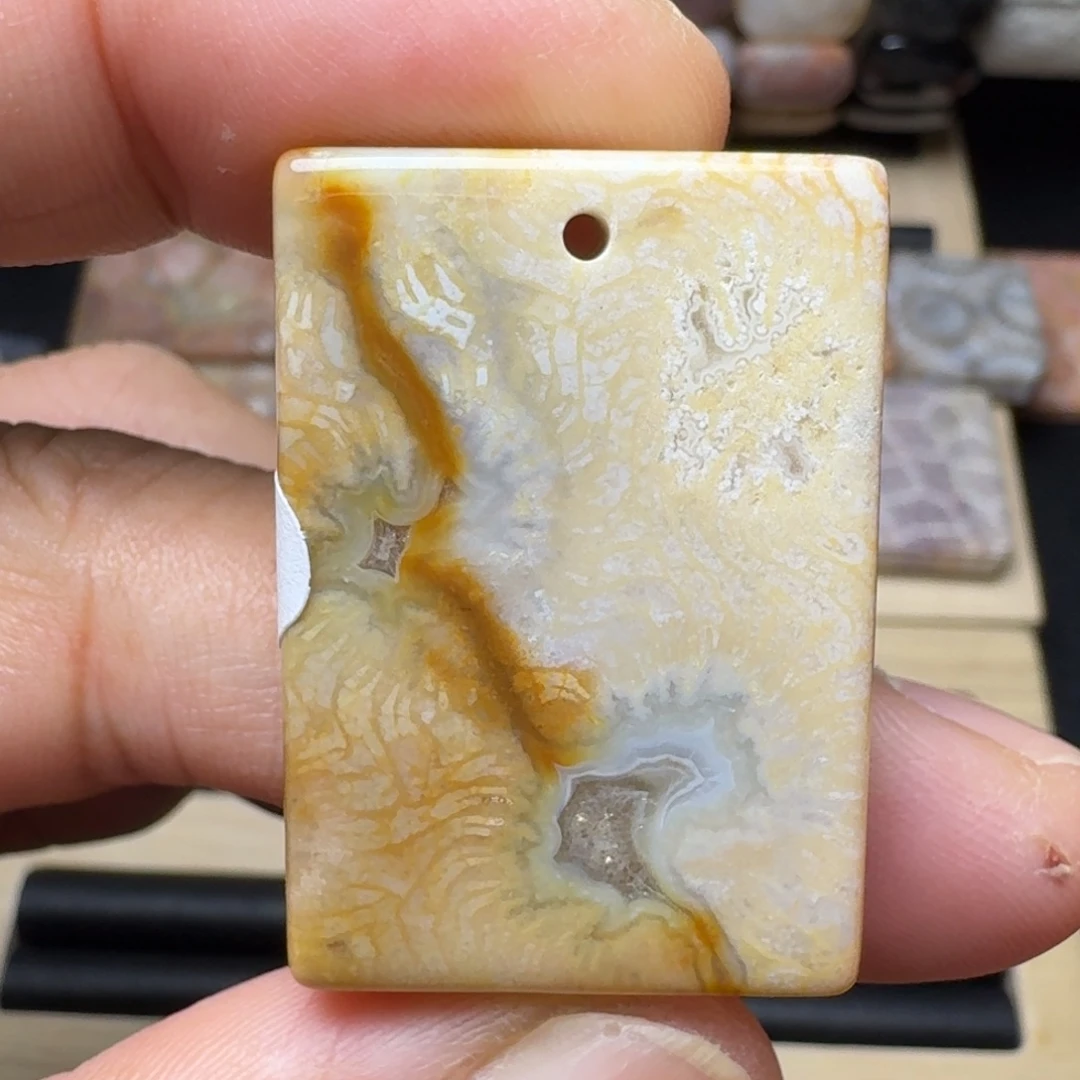 硅化玉未镶嵌纯天然色有机玉石保真色