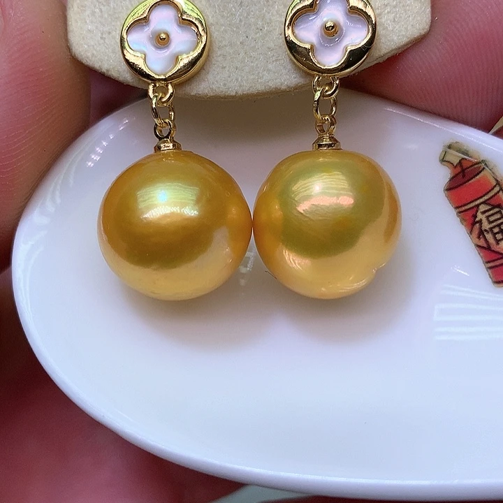 银S925镶嵌耳饰淡水珍珠