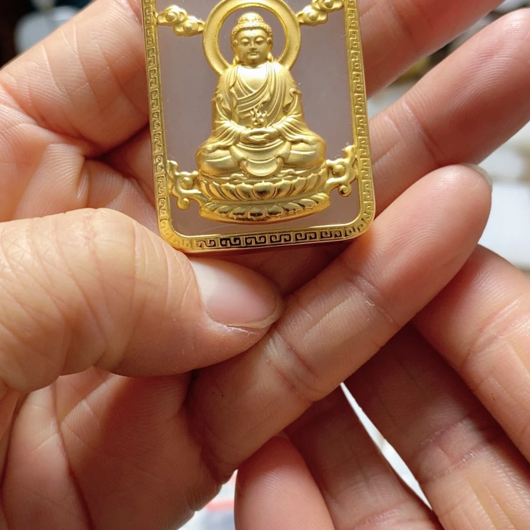 石英质玉颈饰合金