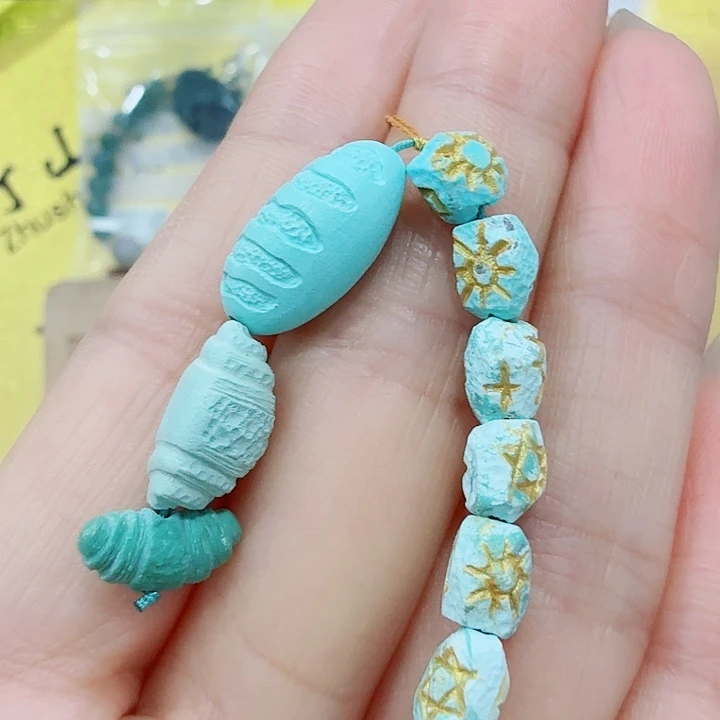 绿松石未镶嵌珠宝奇石