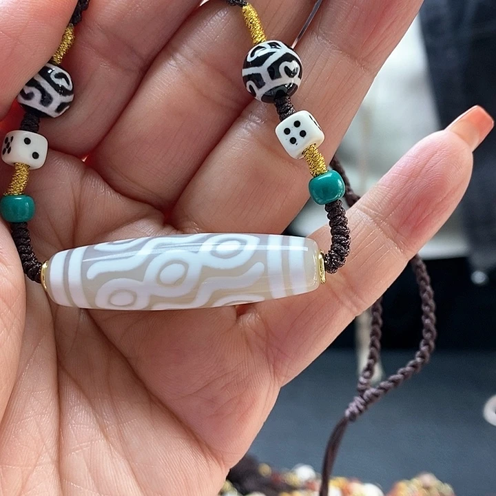 玛瑙/玉髓颈饰合金