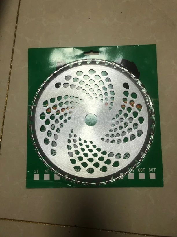 加厚合金带齿圆形割草机刀片园林除草收割通用配件