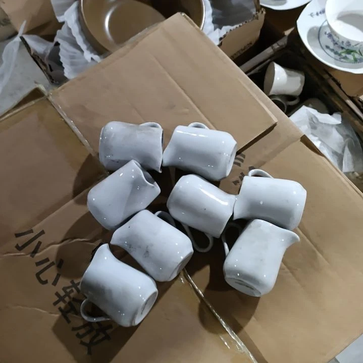 摆件陶瓷盘子碗啥都有