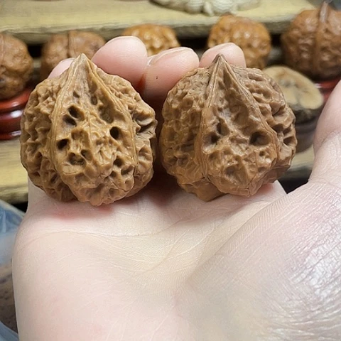 文玩核桃把件咋*小凌子带彩39