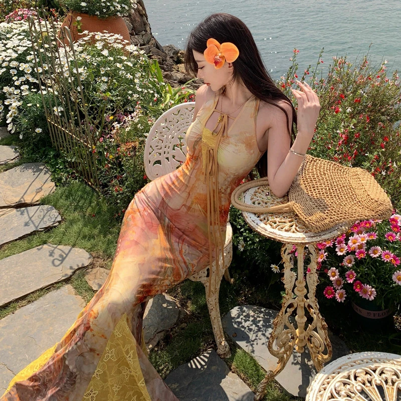 海岛度假绝美琉璃秘境金色连背挂脖连衣裙女印花蕾丝大裙摆鱼尾裙