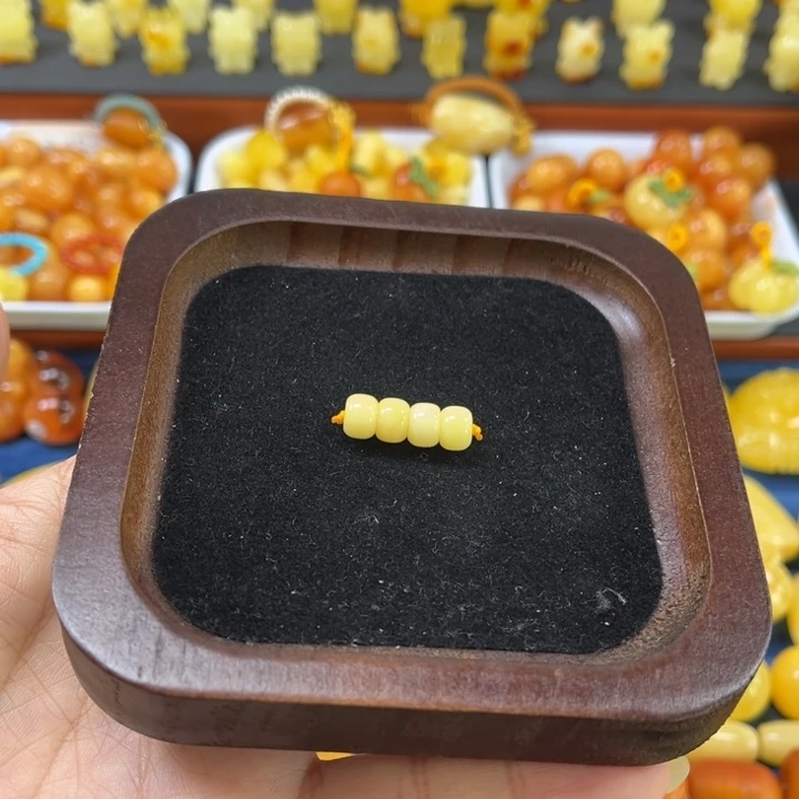 琥珀未镶嵌裸石卡7浓蜡墩一组精工微瑕