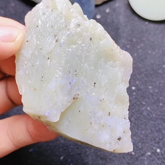 和田玉（糖玉）未镶嵌珠宝半成品