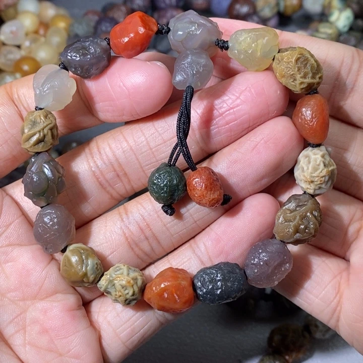 未镶嵌玛瑙/玉髓珠宝奇石