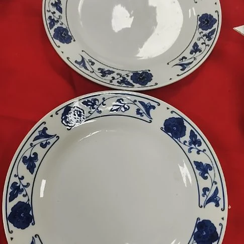 瓷片瓷器，盘，碗，瓷片，各种摆件，沙锅！