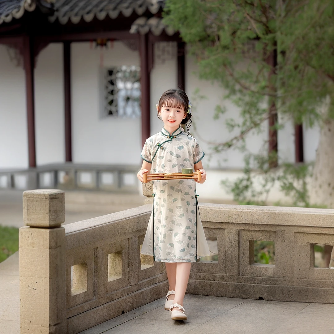 儿童旗袍气质女童奥黛绿色复古大童夏季中式演出服国风薄款公主