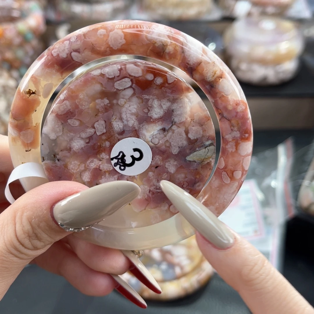 石英质玉未镶嵌手镯58