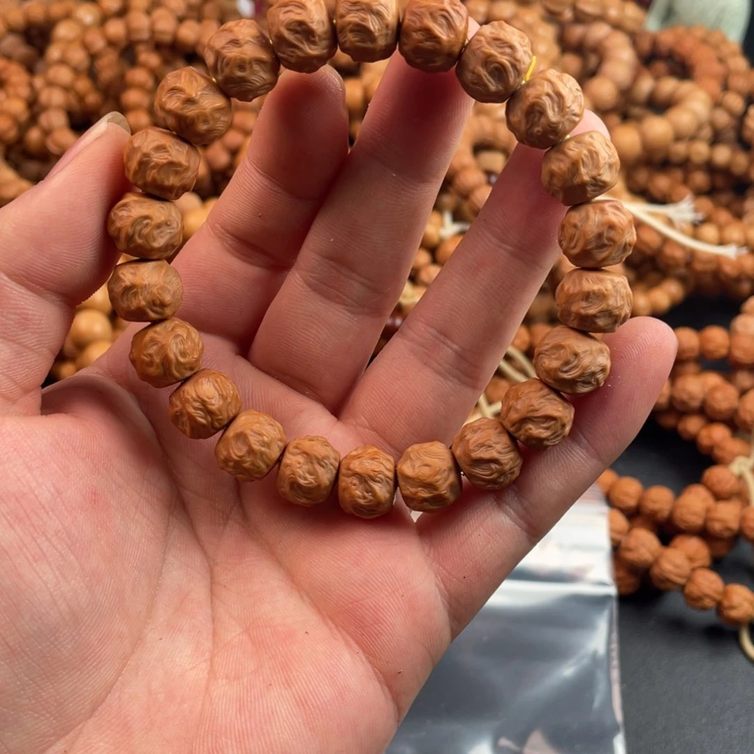 手串猴头核桃冬泛油龙蛇之变 12尺寸 C