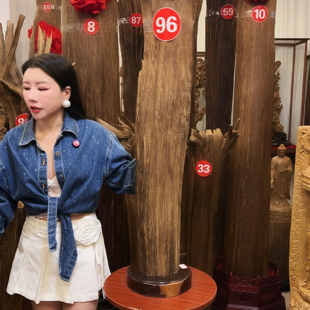 老***克沉香沉香碎屑沉香材料