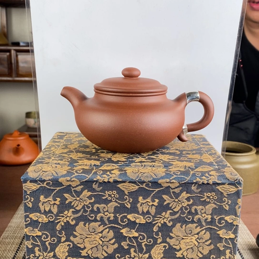 紫砂茶壶宜兴紫砂工艺美术精品