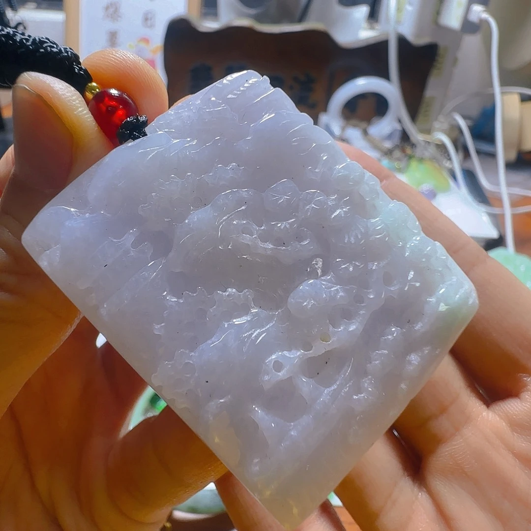 翡翠未镶嵌颈饰翡翠150