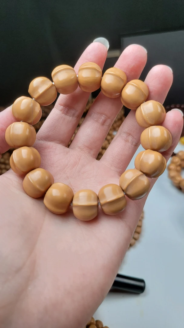 猴头核桃手串巨无霸大鲨鱼全品