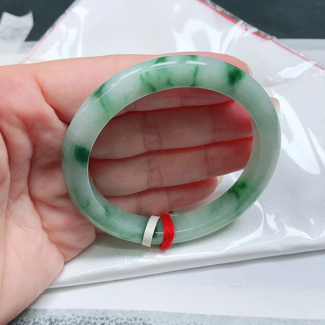 翡翠手镯未镶嵌手镯55