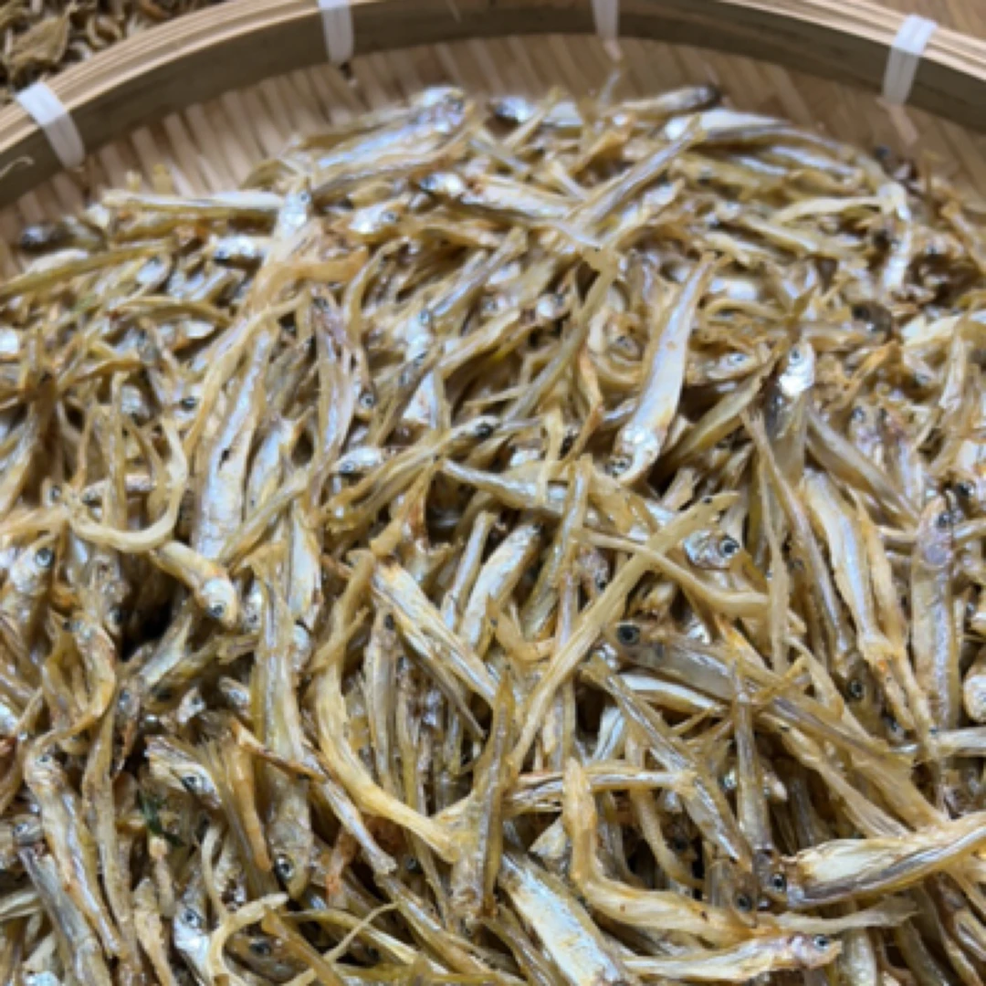 农家自晒淡水小白肖干鱼无盐无沙半斤包邮