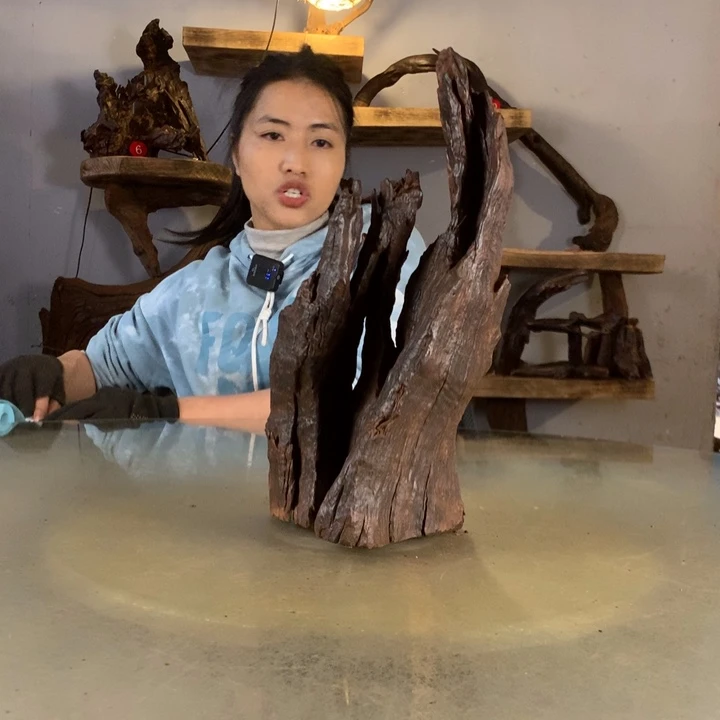 来***网天然的云南紫柚木会黄水