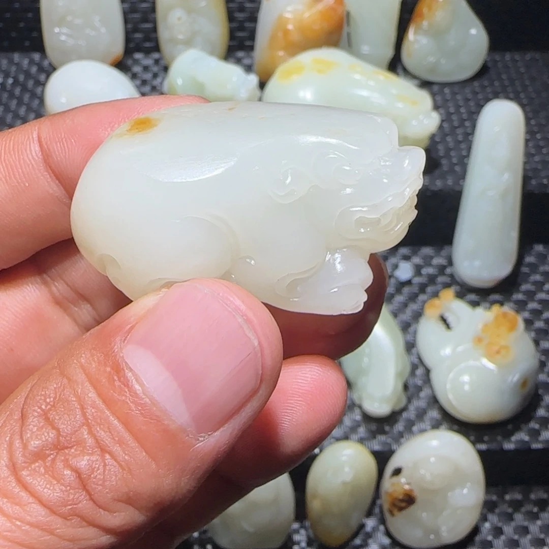 和田玉挂件未镶嵌用****9