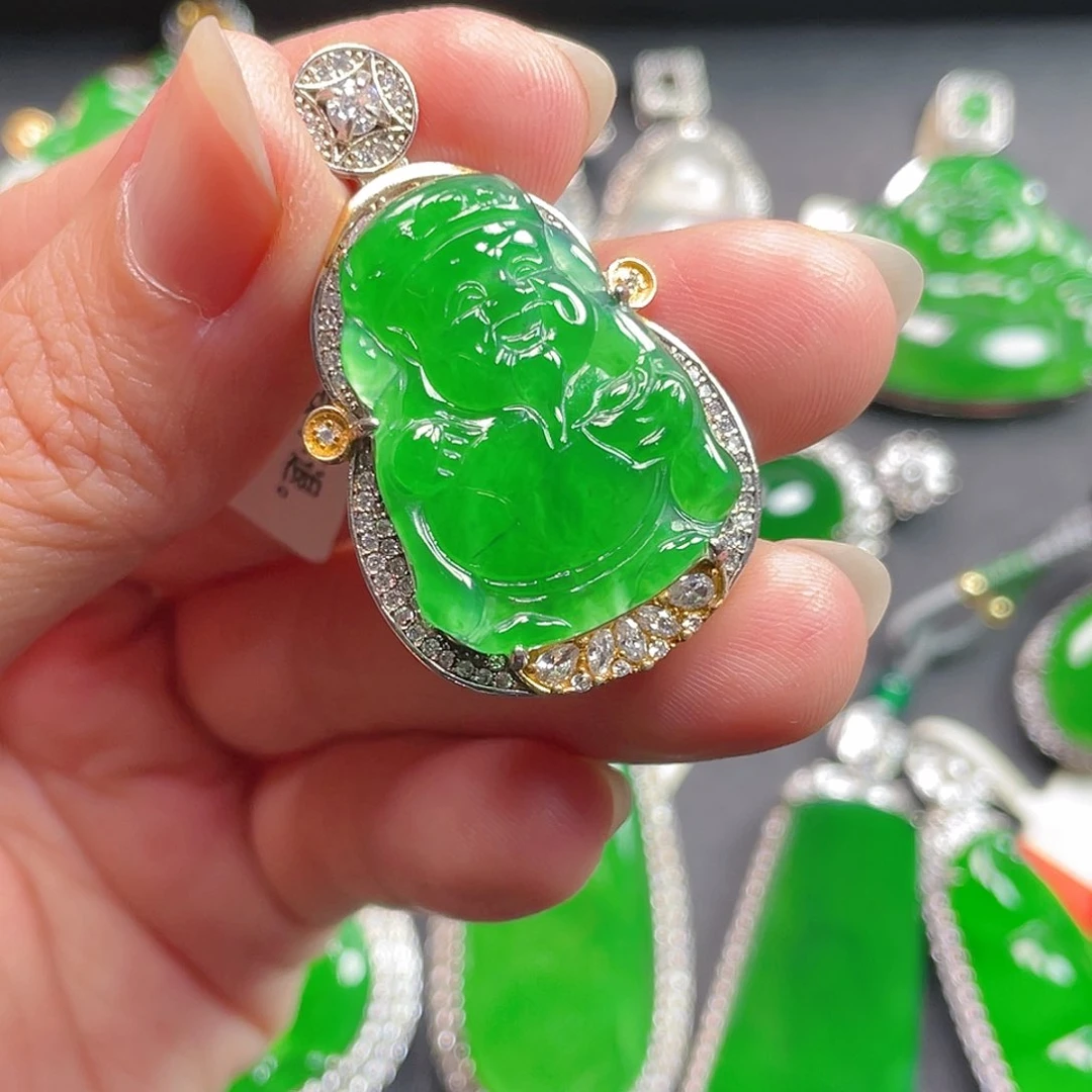 吊坠(不含链)未镶嵌翡翠