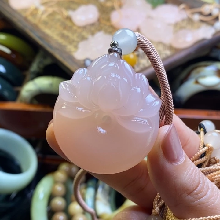 蛇纹石玉坠未镶嵌柯*