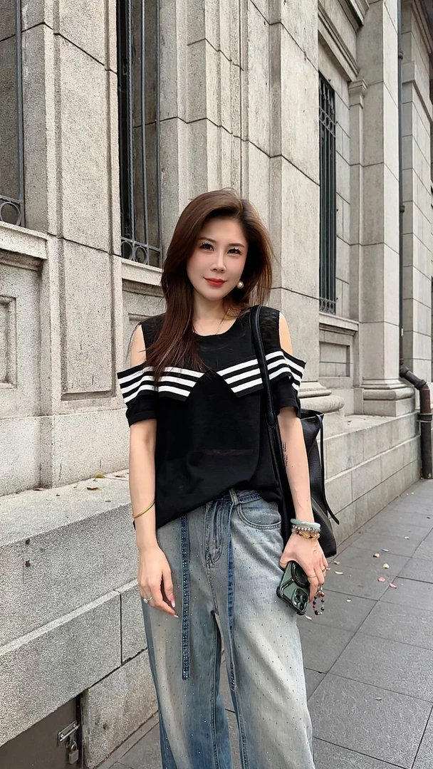黑色2025夏季新款韩系设计感撞色条纹露肩荷叶边冰丝针织衫女