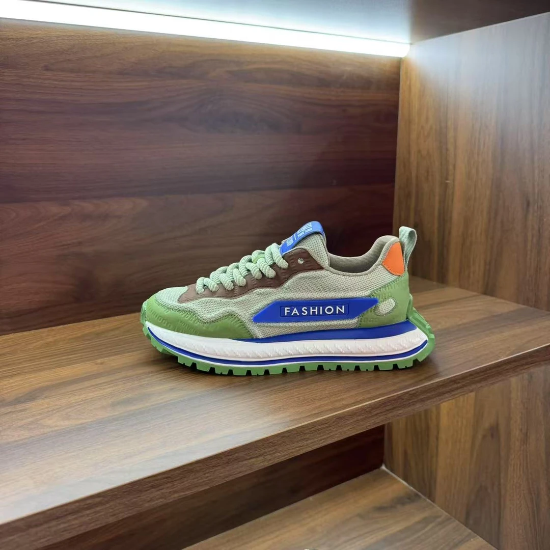 【菲而德2616】2025春夏爆款时尚休闲轻便舒适透气百搭男士手工潮鞋