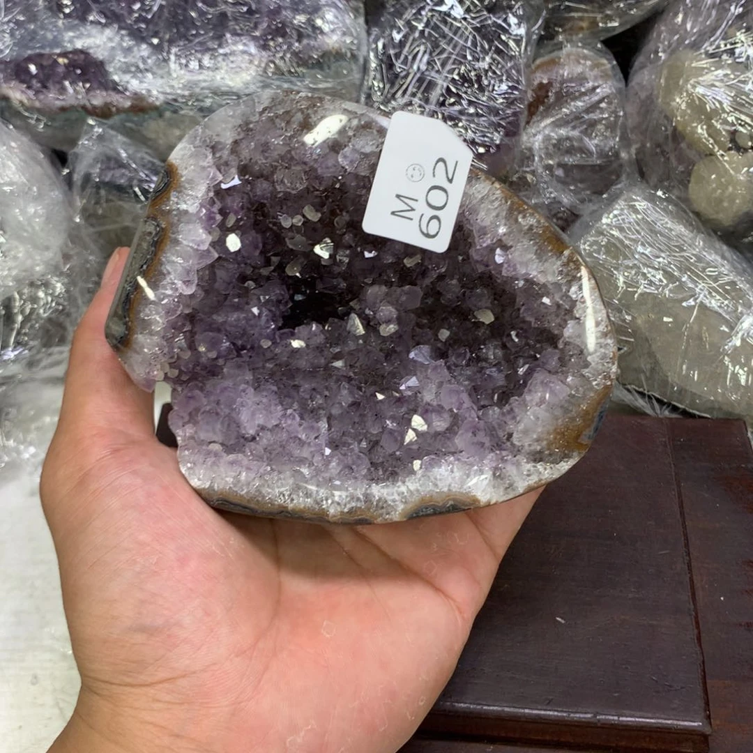 紫晶摆件未镶嵌水晶