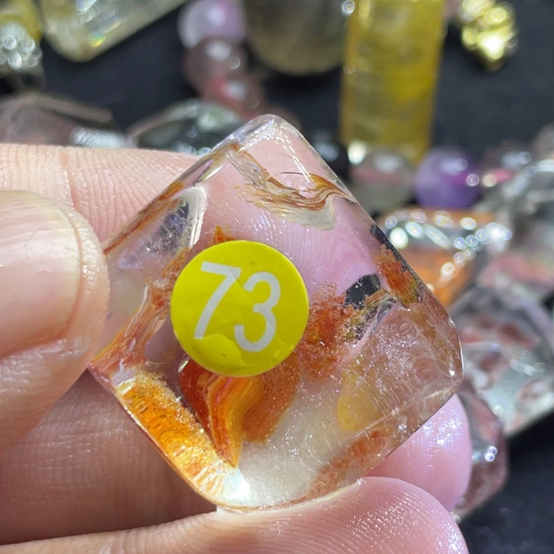 未镶嵌吊坠(赠链)水晶两*树