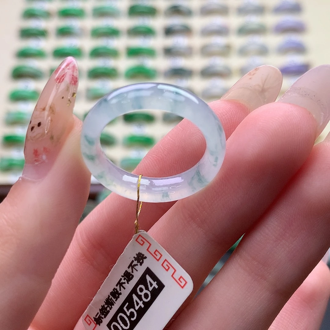 翡翠未镶嵌戒指港18