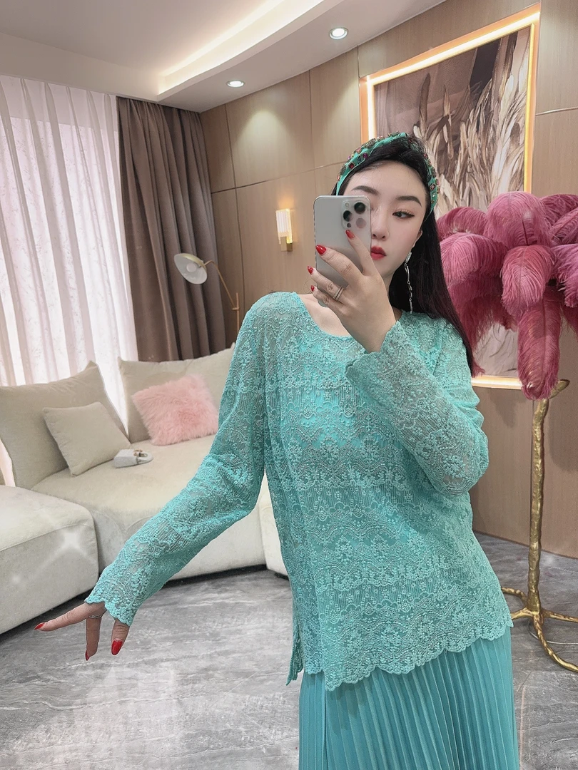 DC【沁水蓝心】长袖网红气质时尚蕾丝百搭修身上衣