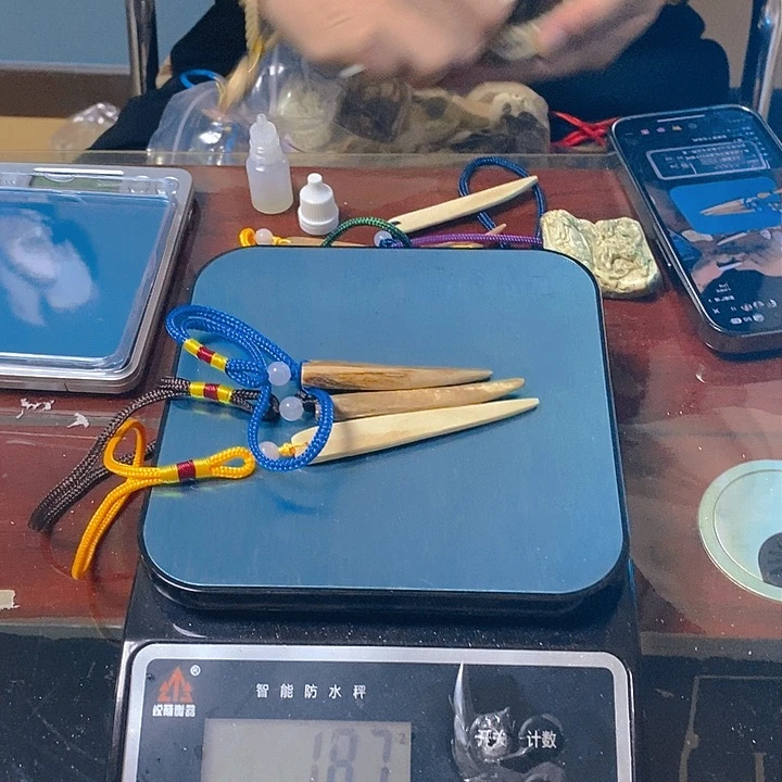 天然猛犸牙雕刻残次品